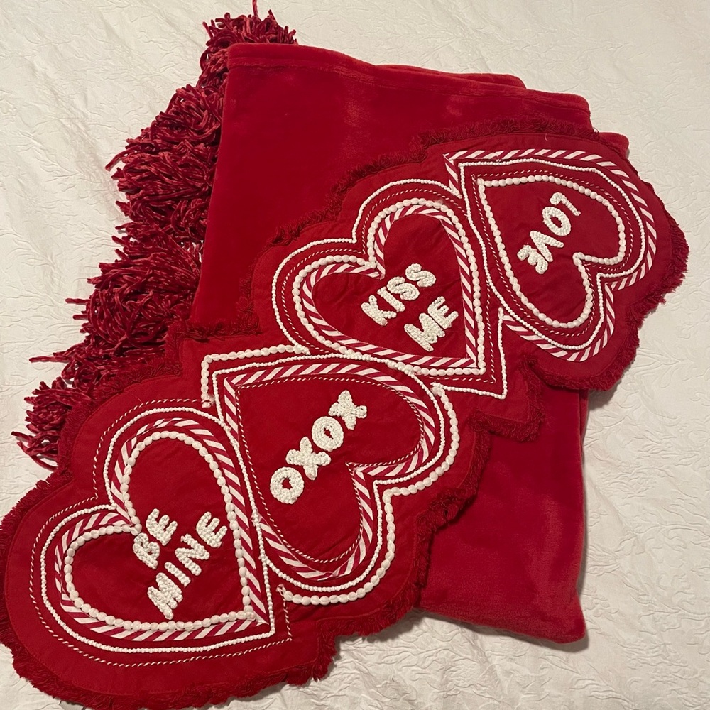 Valentine’s Day Table Runner & Red Blanket